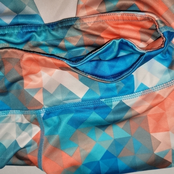 Reebok Capri Leggings Low/Mid Rise Women's Size Small - Picture 5 of 11